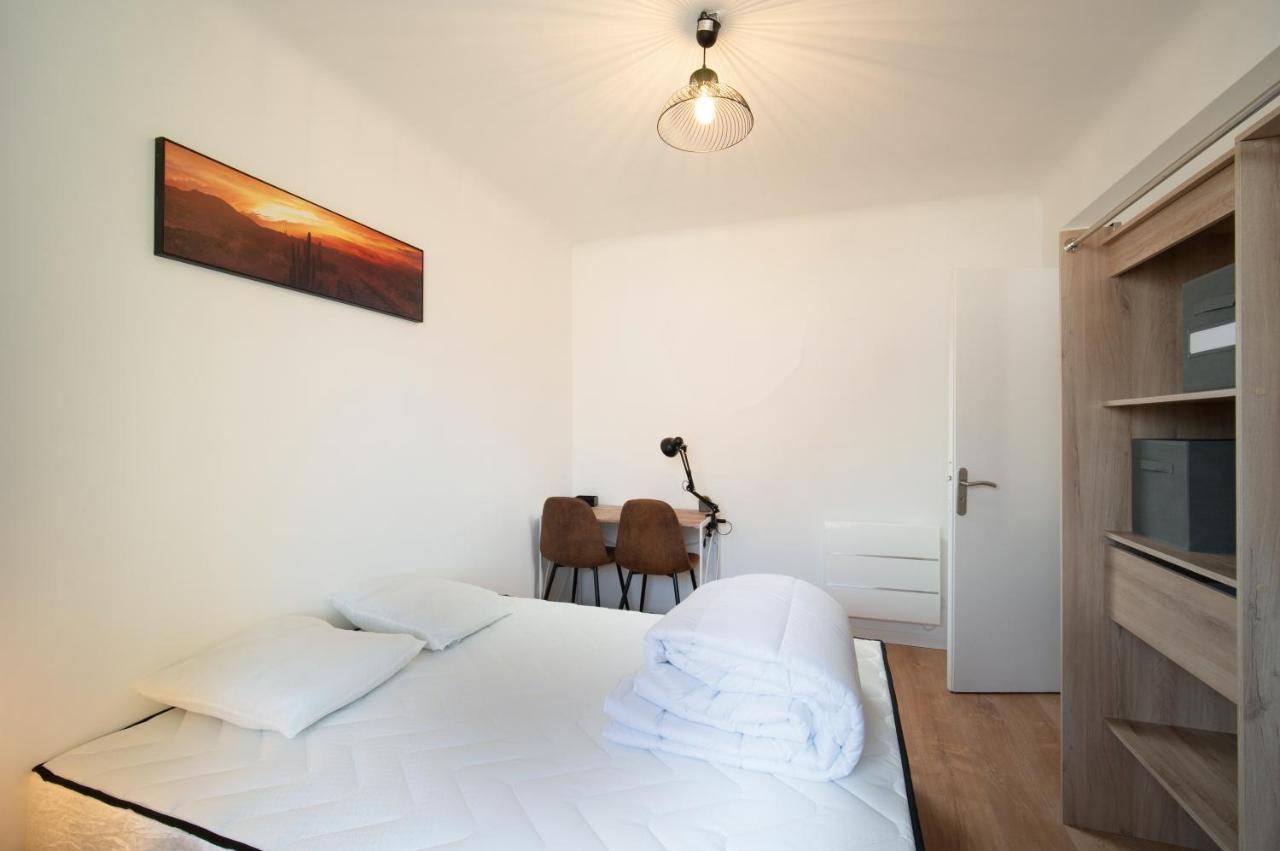 Grand Appartement 3 Chambres Avec Clim Et Balcon Marsella Exterior foto
